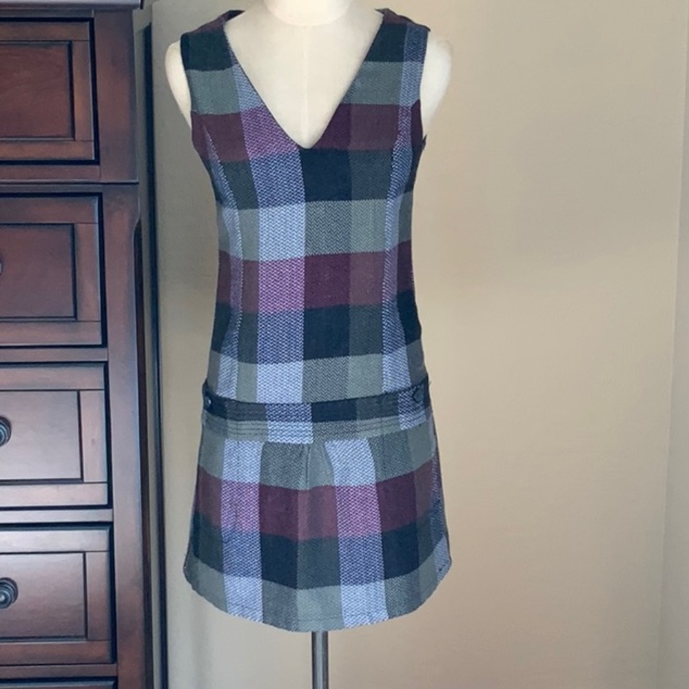 Volcom dress XS like new